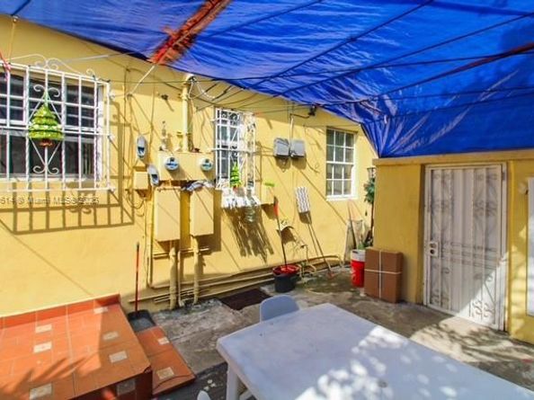 2655 SW 34th Ct, Miami FL 33133