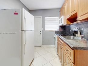 2655 SW 34th Ct, Miami FL 33133