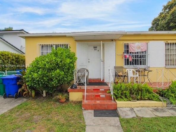 2655 SW 34th Ct, Miami FL 33133