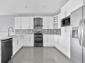 27681 SW 139th Pl, Homestead FL 33032