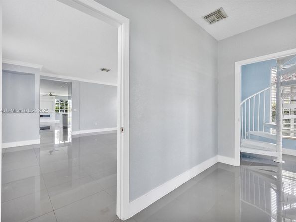 27681 SW 139th Pl, Homestead FL 33032