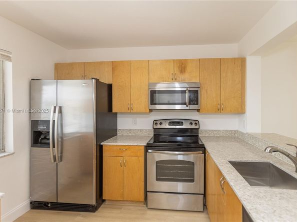 8740 N Sherman Cir 408, Miramar FL 33025