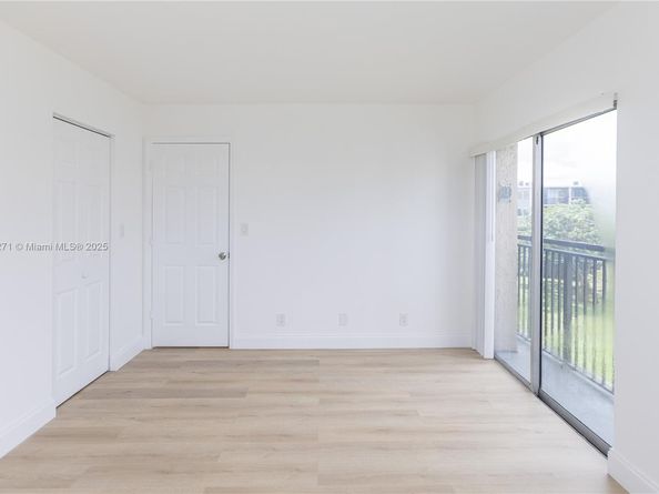 8740 N Sherman Cir 408, Miramar FL 33025