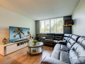 3149 Riverside Dr B202, Coral Springs FL 33065