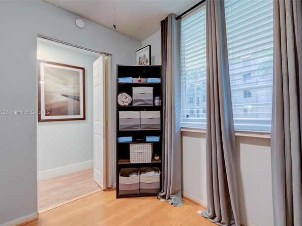 3149 Riverside Dr B202, Coral Springs FL 33065