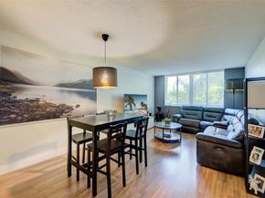 3149 Riverside Dr B202, Coral Springs FL 33065