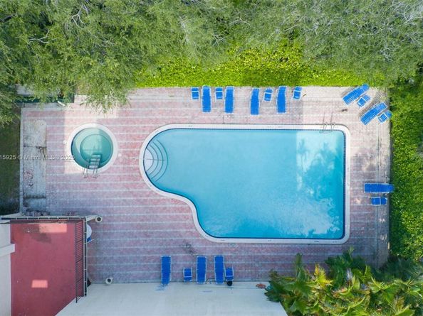 3149 Riverside Dr B202, Coral Springs FL 33065