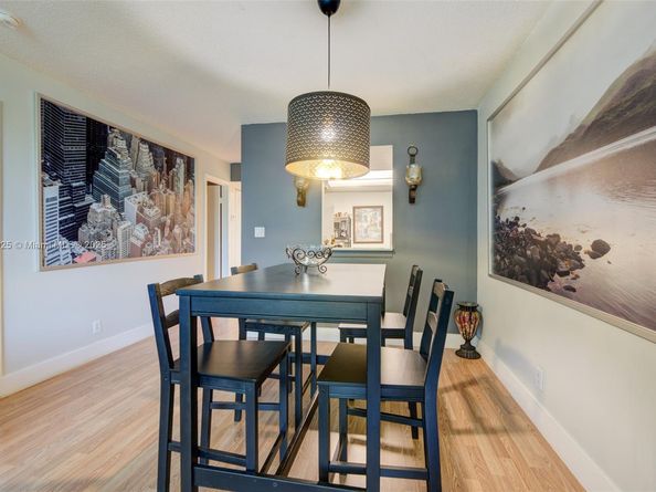 3149 Riverside Dr B202, Coral Springs FL 33065