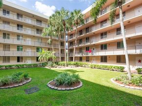 3149 Riverside Dr B202, Coral Springs FL 33065