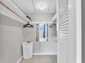 3801 S Ocean Dr 7V, Hollywood FL 33019