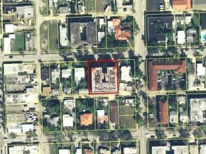 2008 Jackson St E8, Hollywood FL 33020