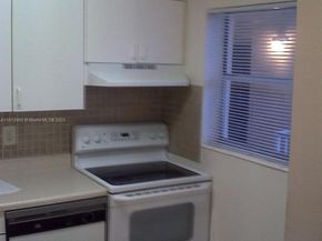 2008 Jackson St E8, Hollywood FL 33020