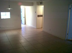2008 Jackson St E8, Hollywood FL 33020