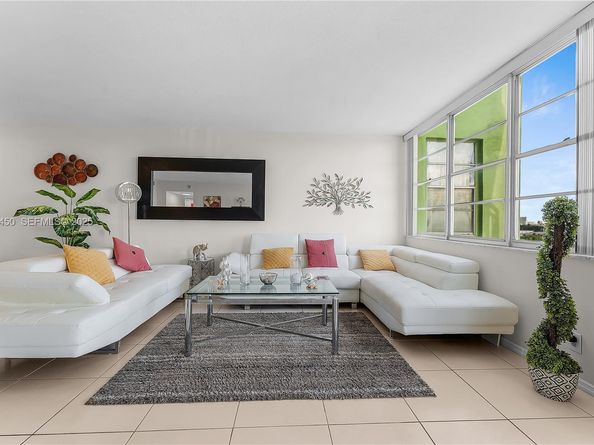 2150 Sans Souci Blvd B605, North Miami FL 33181