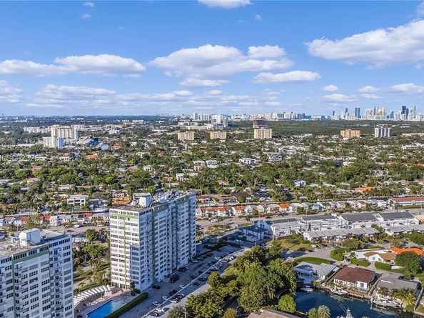 2150 Sans Souci Blvd B605, North Miami FL 33181