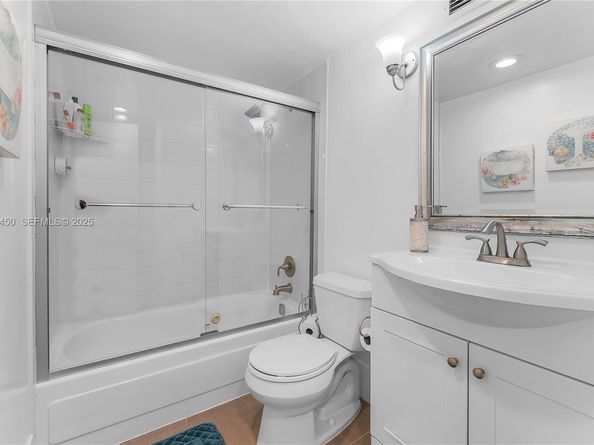 2150 Sans Souci Blvd B605, North Miami FL 33181