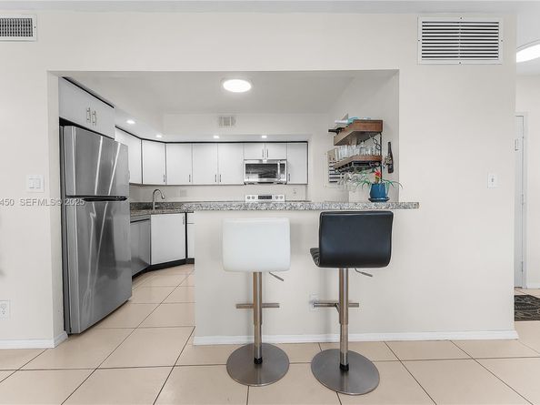 2150 Sans Souci Blvd B605, North Miami FL 33181