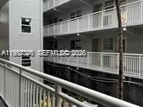 215 SE 3rd Ave 101A, Hallandale Beach FL 33009