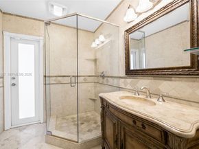 6200 NE 21st Rd, Fort Lauderdale FL 33308