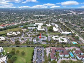 10825 SW 112th Ave 216, Miami FL 33176