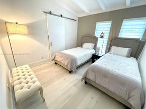 2424 Tortugas Ln, Fort Lauderdale FL 33312