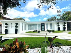 2424 Tortugas Ln, Fort Lauderdale FL 33312