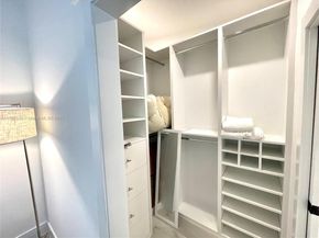 2424 Tortugas Ln, Fort Lauderdale FL 33312