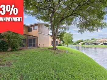 8101 NW 71st Ct
