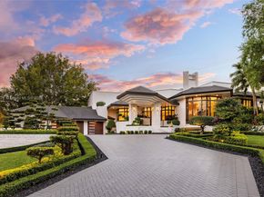 2965 NE Surrey Ln, Weston FL 33331