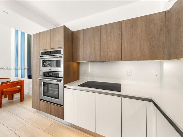 455 NE 39th St 302, Miami FL 33137