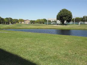 901 SW 128th Ter 103A, Pembroke Pines FL 33027