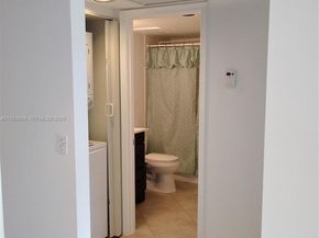 901 SW 128th Ter 103A, Pembroke Pines FL 33027