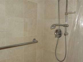 901 SW 128th Ter 103A, Pembroke Pines FL 33027