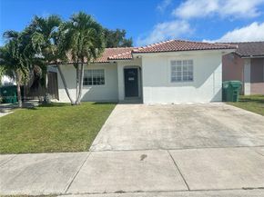 14353 SW 176th Ter, Miami FL 33177