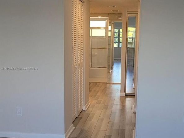 873 NE 195th St 307, Miami FL 33179