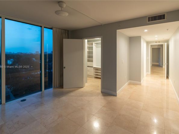 3400 SW 27th Ave 705, Miami FL 33133