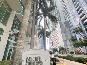 41 SE 5th St 1108, Miami FL 33131