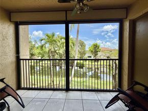318 Lakeview Dr 203, Weston FL 33326