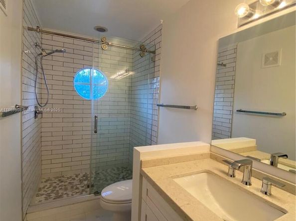 449 SW 122nd Ter, Pembroke Pines FL 33025