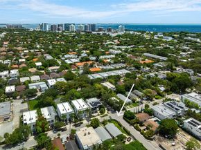 3094 Carter St, Miami FL 33133