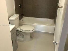 9682 Fontainebleau Blvd 507, Miami FL 33172