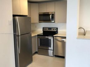 9682 Fontainebleau Blvd 507, Miami FL 33172