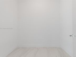 17550 Collins 501, Sunny Isles Beach FL 33160