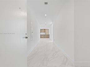 17550 Collins 501, Sunny Isles Beach FL 33160