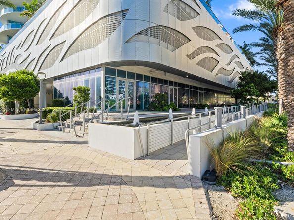 17550 Collins 501, Sunny Isles Beach FL 33160