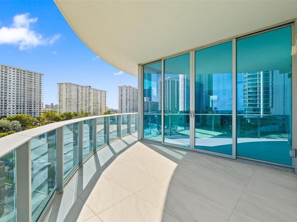 17550 Collins 501, Sunny Isles Beach FL 33160