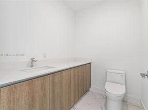 17550 Collins 501, Sunny Isles Beach FL 33160