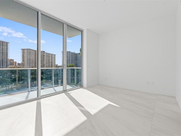 17550 Collins 501, Sunny Isles Beach FL 33160