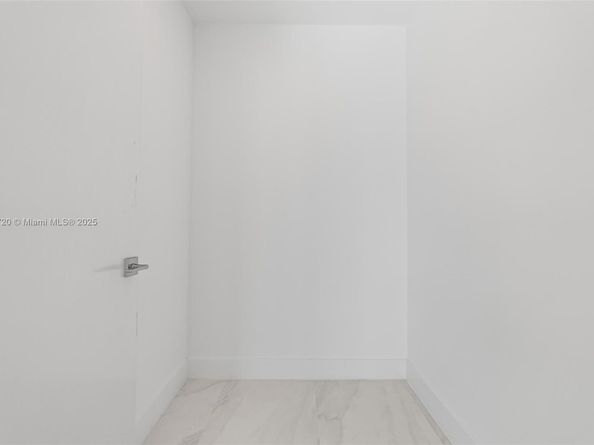 17550 Collins 501, Sunny Isles Beach FL 33160