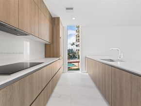 17550 Collins 501, Sunny Isles Beach FL 33160